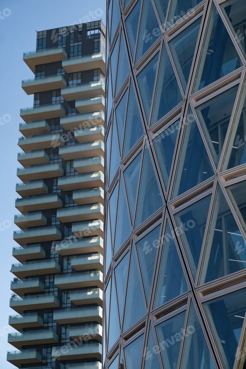 Preview: Modern buildings at Porta Nuova, Milan, Italy