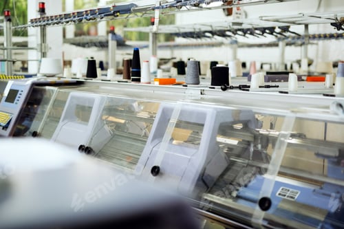 Preview: Knitting and weaving machines