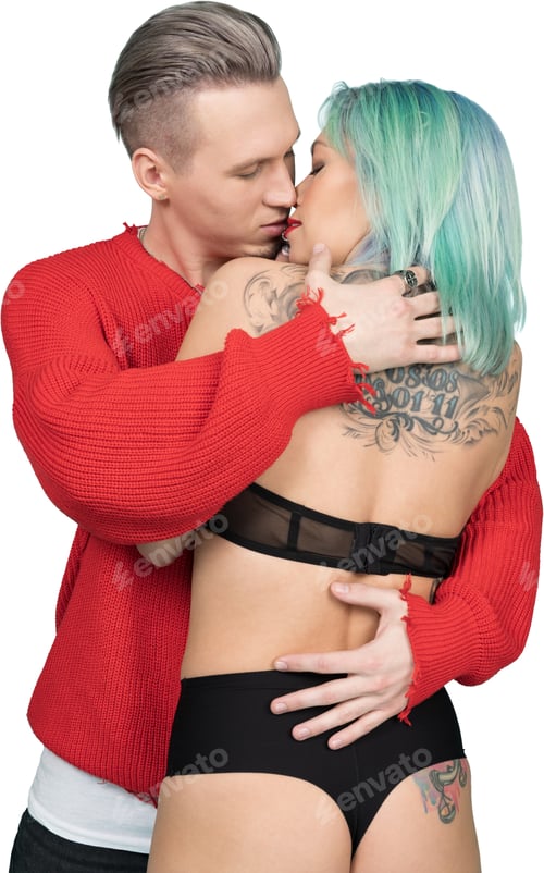 Preview: a man and a woman with tattoos kissing