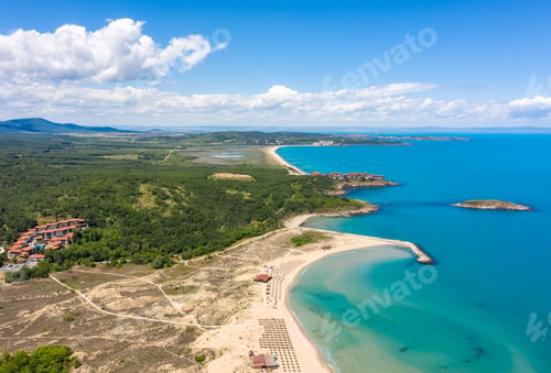 Preview: panoramic view of picturesque coastline