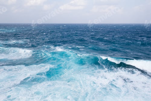 Aperçu: Waves in ocean