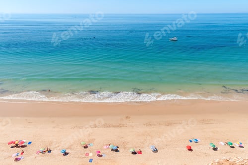 Visualização: Praia da Falésia vista do penhasco