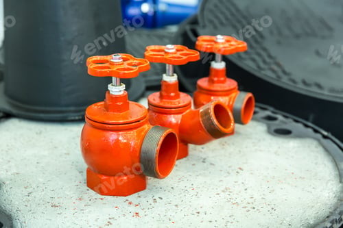 Preview: Red valves closeup, new pressure controllers