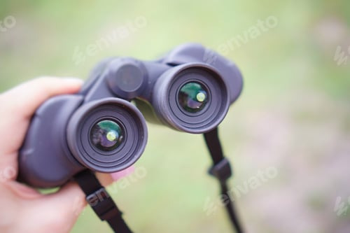 Preview: Binoculars in hand