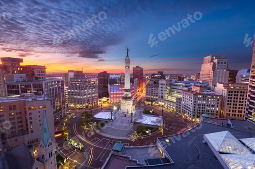 Preview: Indianapolis, Indiana, USA skyline over Monument Circle