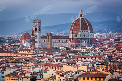 Preview: Basilica in Florence at sunset, Italy