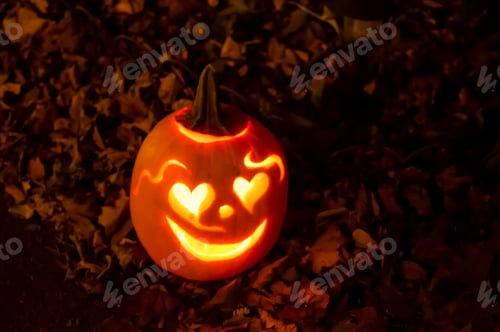 Preview: Happy Halloween Jack o’lantern with heart shaped eyes and friendly smile Halloween decor or wedding