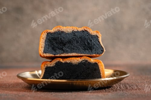 Preview: Mooncake