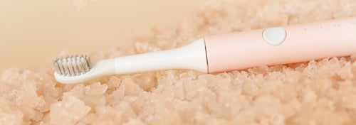 Preview: Ultrasonic Toothbrush with pink Sea Salt Crystals.