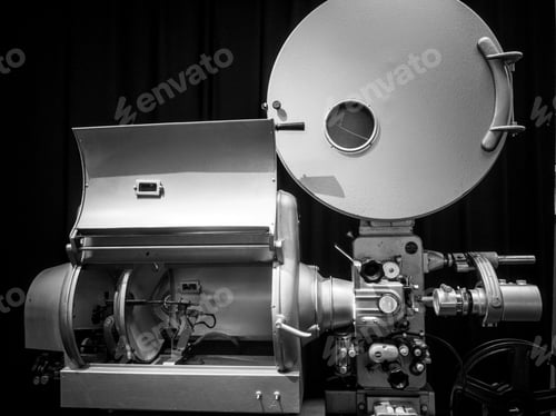 Preview: cinema projector used for 35mm movies