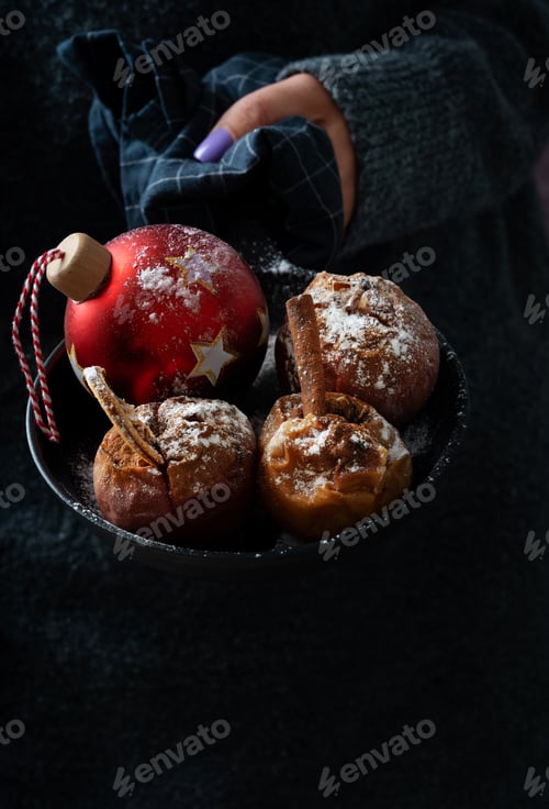 Preview: Backed apples with Chrismas Decorations
