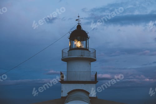 Preview: Beautiful epic lighthouse on pink sunset