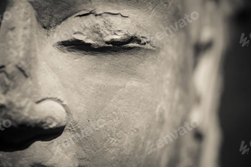 Preview: buddha closeup