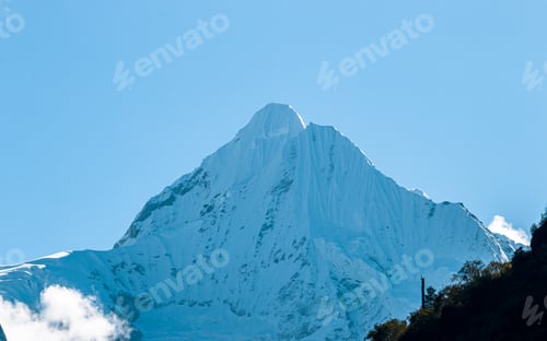 Preview: snow covered Mountain in Dolakha