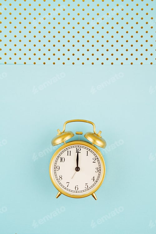 Preview: Flat lay with vintage alarm clock