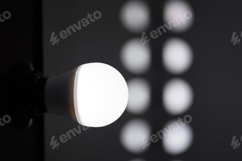 Preview: mirror bulbs at make up room