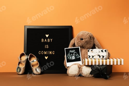 Preview: Composition for waiting a baby concept, preparation for motherhood