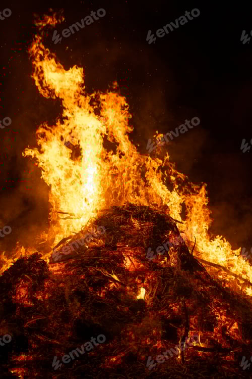 Preview: Big bonfire burning in the night