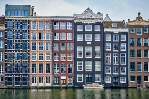 Preview: Amsterdam canal Damrak with houses, Netherlands