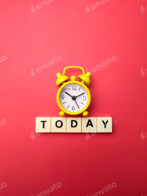 Preview: Yellow alarm clock with the word TODAY