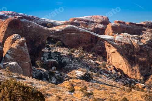 Aperçu: Landscape Arch Along The Devil'S Garden Trail In Arches National Park, Utah