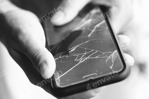 Preview: Broken protective film on a smartphone display