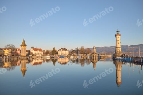 Preview: View of a vibrant urban landscape, featuring a picturesque body of water