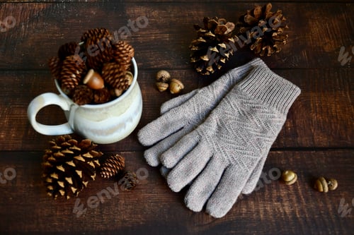 Preview: Gloves on the counter