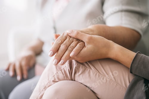 Preview: Holding the hand