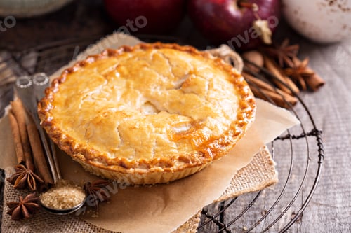Preview: Apple pie with brown sugar and cinnamon