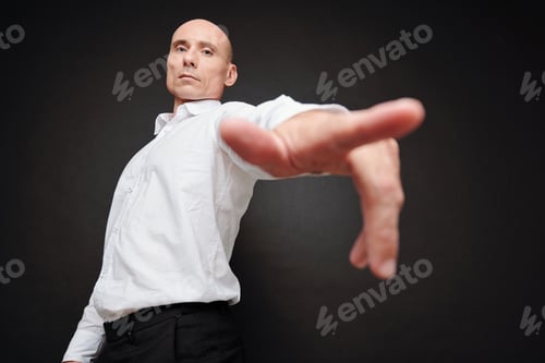 Preview: Politician pointing at camera