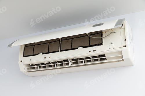 Preview: Air conditioner with dirty filter in living room