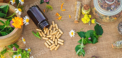 Preview: Supplementi and medicinal herbs and flowers. Selective focus.