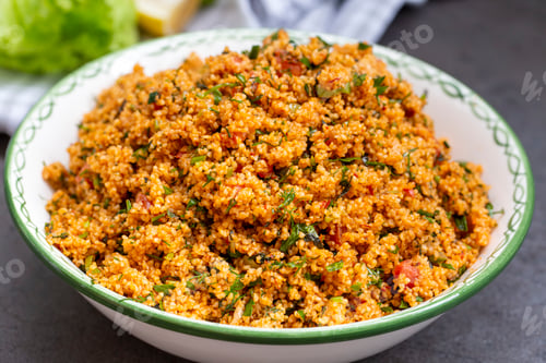 Preview: Traditional delicious Turkish foods: bulgur salad (kisir)