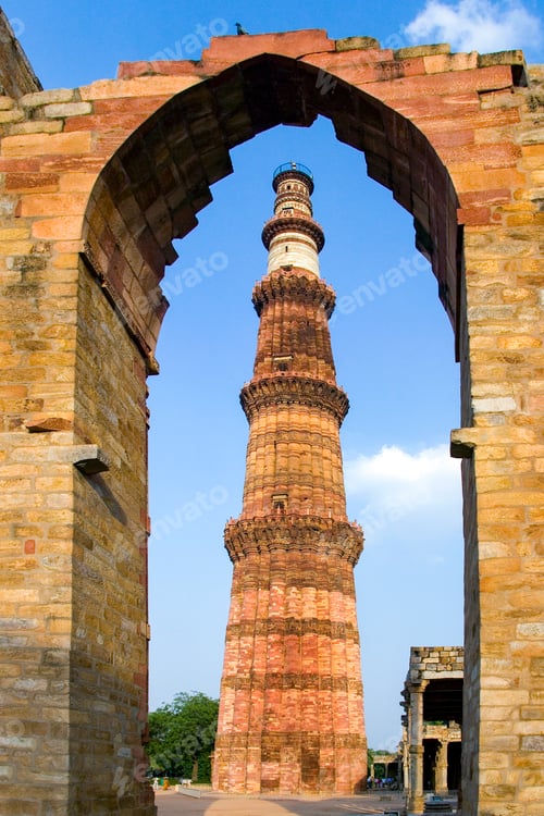 Preview: Qutub Minar - Delhi - India