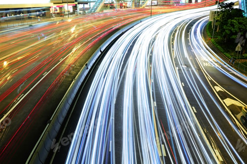 Preview: Busy traffic on highway