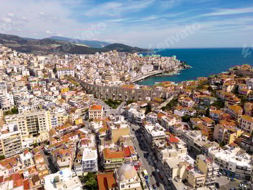 Preview: Aerial view of Kavala. Visitors can enjoy breathtaking panoramas of the city's colorful buildings