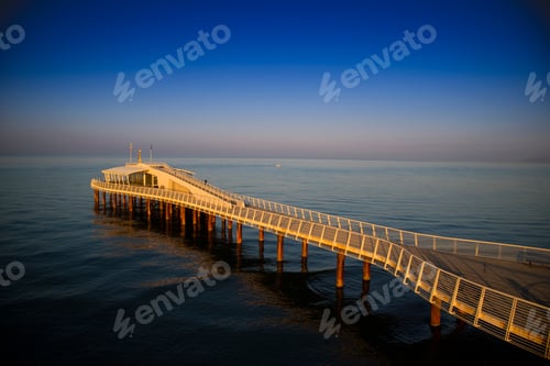 Preview: View on the pier of Camaiore