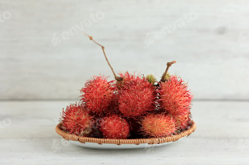 Preview: Fresh Ripe Red Rambutan