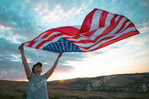Preview: Woman with USA flag.