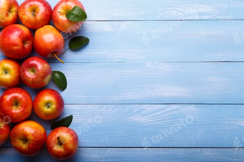 Preview: Fresh red apples