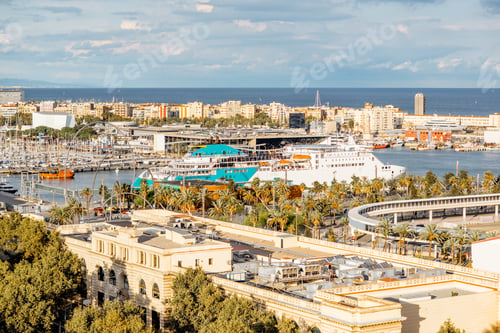 Preview: Barcelona city view