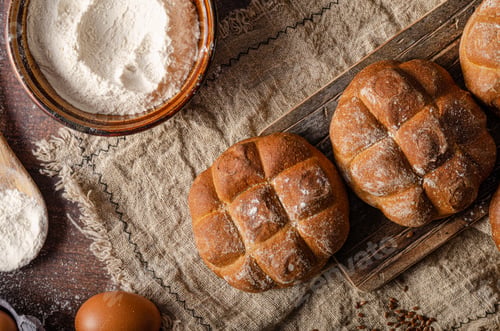 Preview: Freshly baked homemade buns