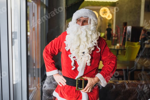 Preview: santa claus in cafe. good and nice children concept