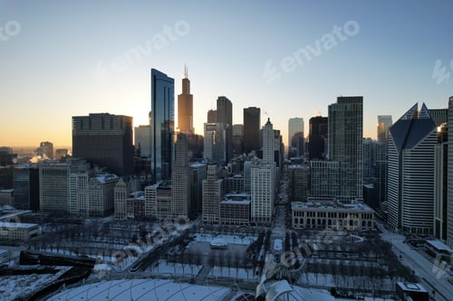 Preview: View of Chicago at night, showcasing the illuminated skyline of the city's towering skyscrapers