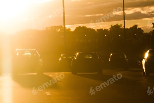 Preview: Sun’s rays striking the windshield - DANGER !