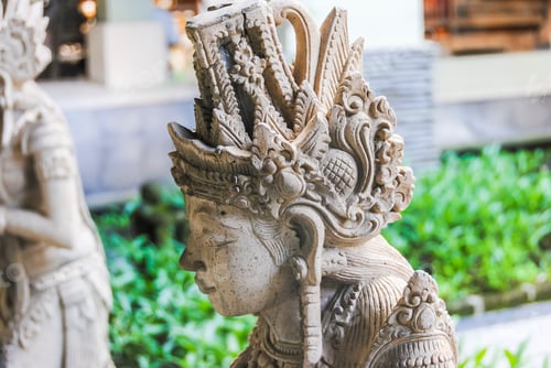 Preview: Traditional balinese statue in a public park. Bali.
