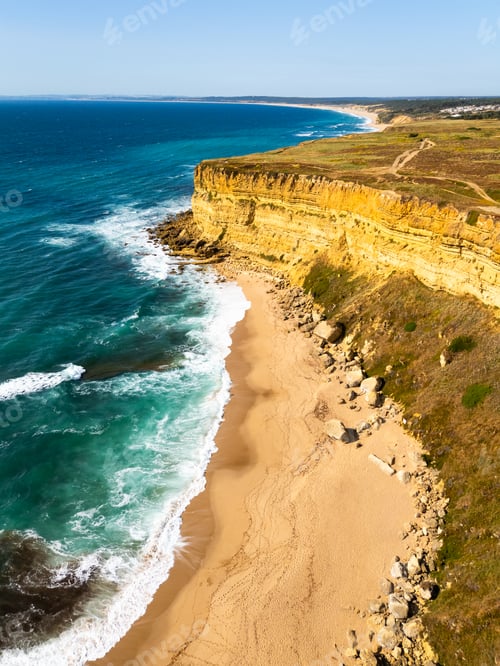 Vista previa: Foz Beach and Cliffs. Atlantic Ocean, Portugal. Aerial View