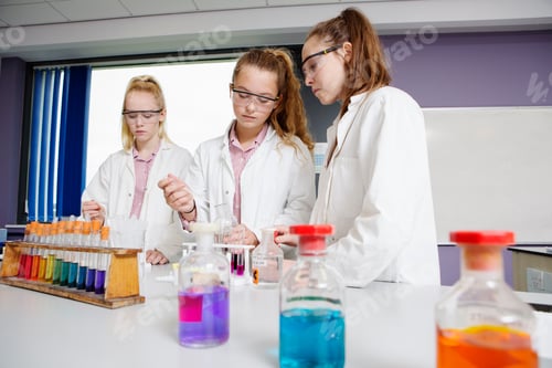 Preview: Students working in chemistry lab