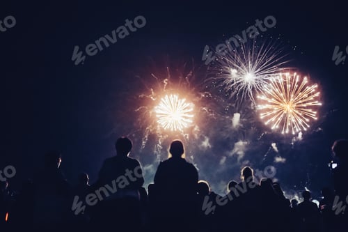 Preview: Crowd watching fireworks